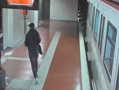 Un vídeo muestra el 'modus operandi' del grupo criminal en el metro de Barcenola.