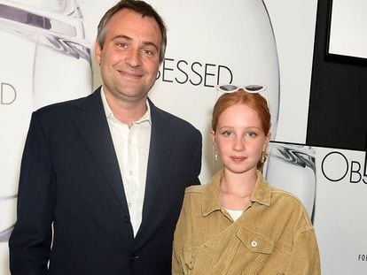 Ben Goldsmith, junto a su hija Iris Annabel, en Londres en junio de 2017.