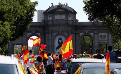 Manifestación convocada por Vox, el 23 de mayo junto a la Puerta de Alcalá, en Madrid.
