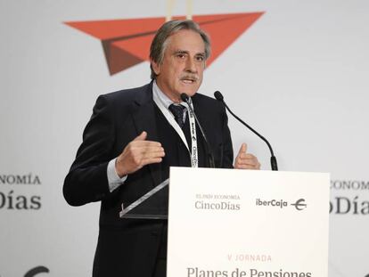 Duro Felguera ficha al exministro Valeriano Gómez como consejero