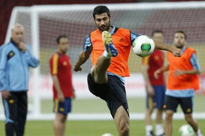 Albiol, durante un entrenamiento con España