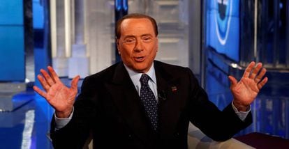 El ex primer ministro de Italia Silvio Berlusconi, este mi&eacute;rcoles, durante una comparecencia en televisi&oacute;n.