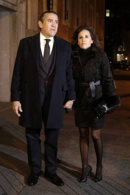 Jaime Martínez Bordiú y su pareja Marta Fernández.