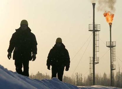 Installations of the Russian oil company Yukos in Nefteyugansk, in Siberia.