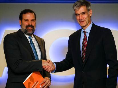 Alfonso Reyes, presidente de la ABP, y Antonio Martín, presidente de la ACB