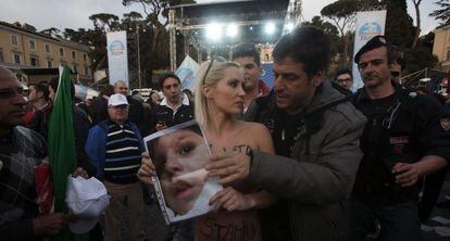 Manifestación por la investigación con células madre en Roma en marzo.