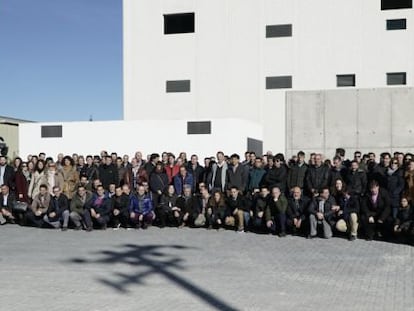 Fotografía de grupo de parte de la plantilla de Campofrío.