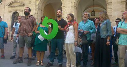 Presentaci&oacute;n de Ganemos en la Plaza Nueva. 