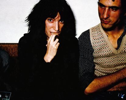Gay Mercader y Patti Smith en una fotografía de su álbum personal.