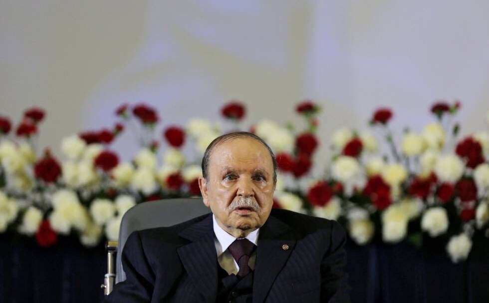 Abdelaziz Buteflika jura el cargo como presidente, al inicio de su cuarto mandato, en abril de 2014.