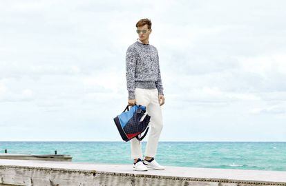 La colección de moda masculina que Louis Vuitton presenta esta temporada está repleta de referencias náuticas.