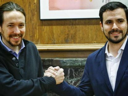 Pablo Iglesias y Alberto Garzón, durante antes de una reunión en febrero.