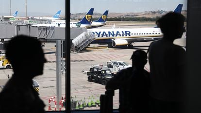 Aviones de Ryanair en el aeropuerto de Madrid-Barajas.