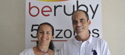 Nieves P&eacute;rez (izquierda) y Miguel &Aacute;ngel Acosta, cofundadores de Beruby.