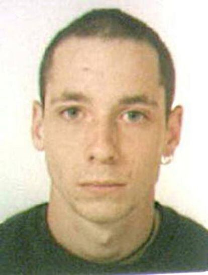 El presunto etarra Joseba Fernández Aspurz, 'El Guindi', detenido tras el asesinato del gendarme francés.