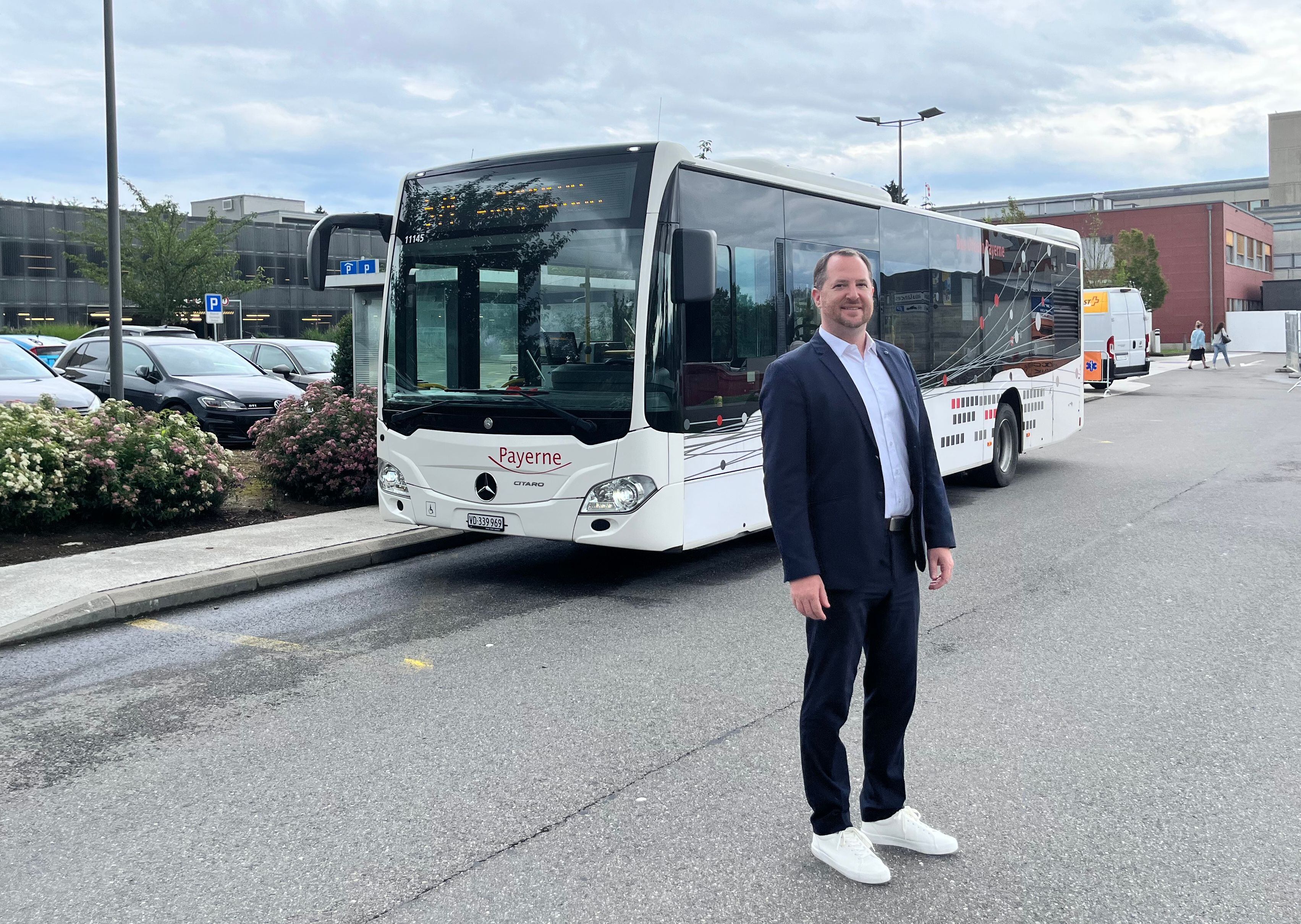 Suiza ensaya bajar del coche durante un mes a sus ciudadanos: “Tengo la sensación de aprovechar más el tiempo”