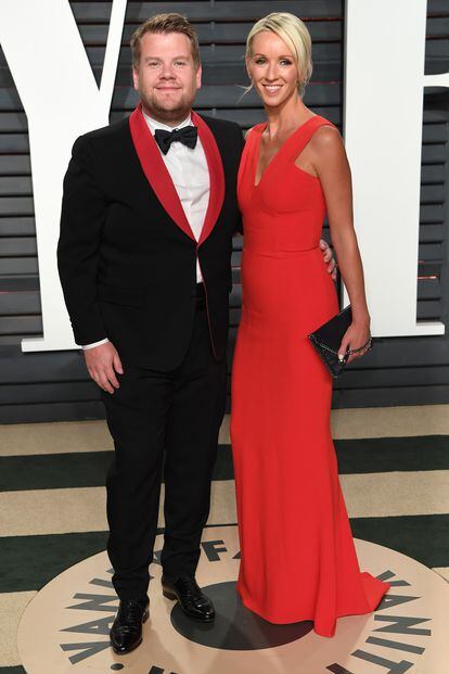 James Corden, conocido por su exitoso carpool karaoke, y su mujer Julia Carey.