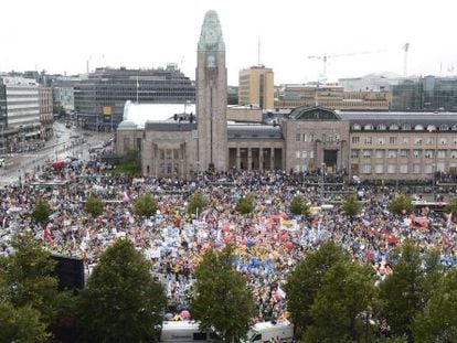 Protesta contra los recortes anunciados por el Gobierno, este viernes en Helsinki (Finlandia).