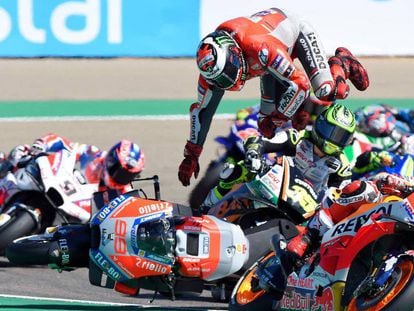 Márquez gana el GP de Aragón tras una gran batalla con Dovizioso