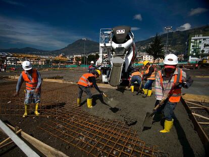 Trabajos en la ciudad de Quito, Ecuador. 