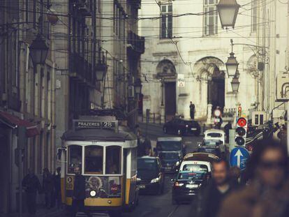 Vista de una calle del centro de Lisboa.