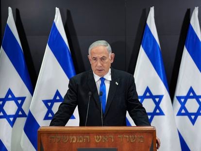 Benjamín Netanyahu, durante su comparecencia, este lunes en Tel Aviv.