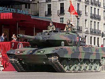 El tanque Leopard, durante el desfile del pasado 12 de octubre.