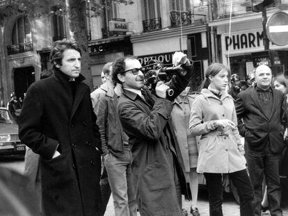 Jean-Luc Godard rueda una manifestación de estudiantes en París, junto a Anne Wiazemsky, el 7 de mayo de 1968.