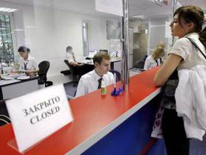 Una joven rusa tramitaba en 2019 la expedición de un visado en la Embajada del Reino Unido en Moscú.