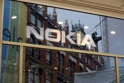 Logo de la compañía Nokia en una de sus tiendas en Helsinki. EFE/Archivo