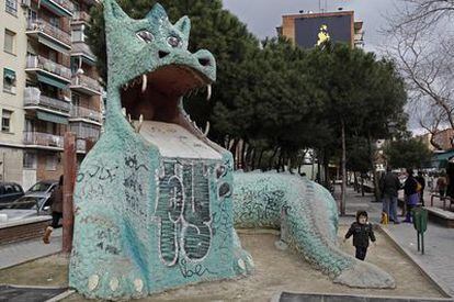 El dragón ubicado en la calle de Marqués de Corbera.
