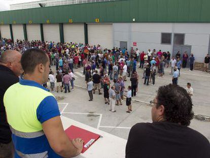 Una asamblea de los trabajadores de Limasa.