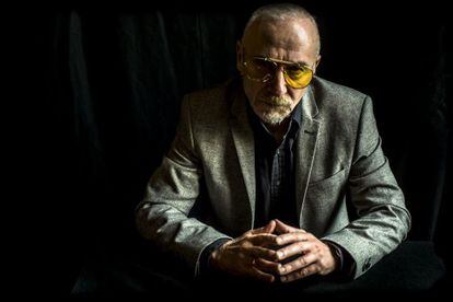 Graham Parker en una imagen promocional.