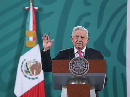 El presidente de México, Andrés Manuel López Obrador, durante su rueda de prensa en Palacio Nacional este martes.