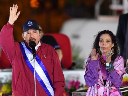 Daniel Ortega y Rosario Murillo, en la inauguración de su último mandato, el 10 de enero de 2022.