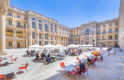 Uno de los dos patios del Foro Humboldt, en Berlín.
