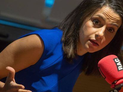 La líder de Ciudadanos en Cataluña, Inés Arrimadas, en una entrevista radial