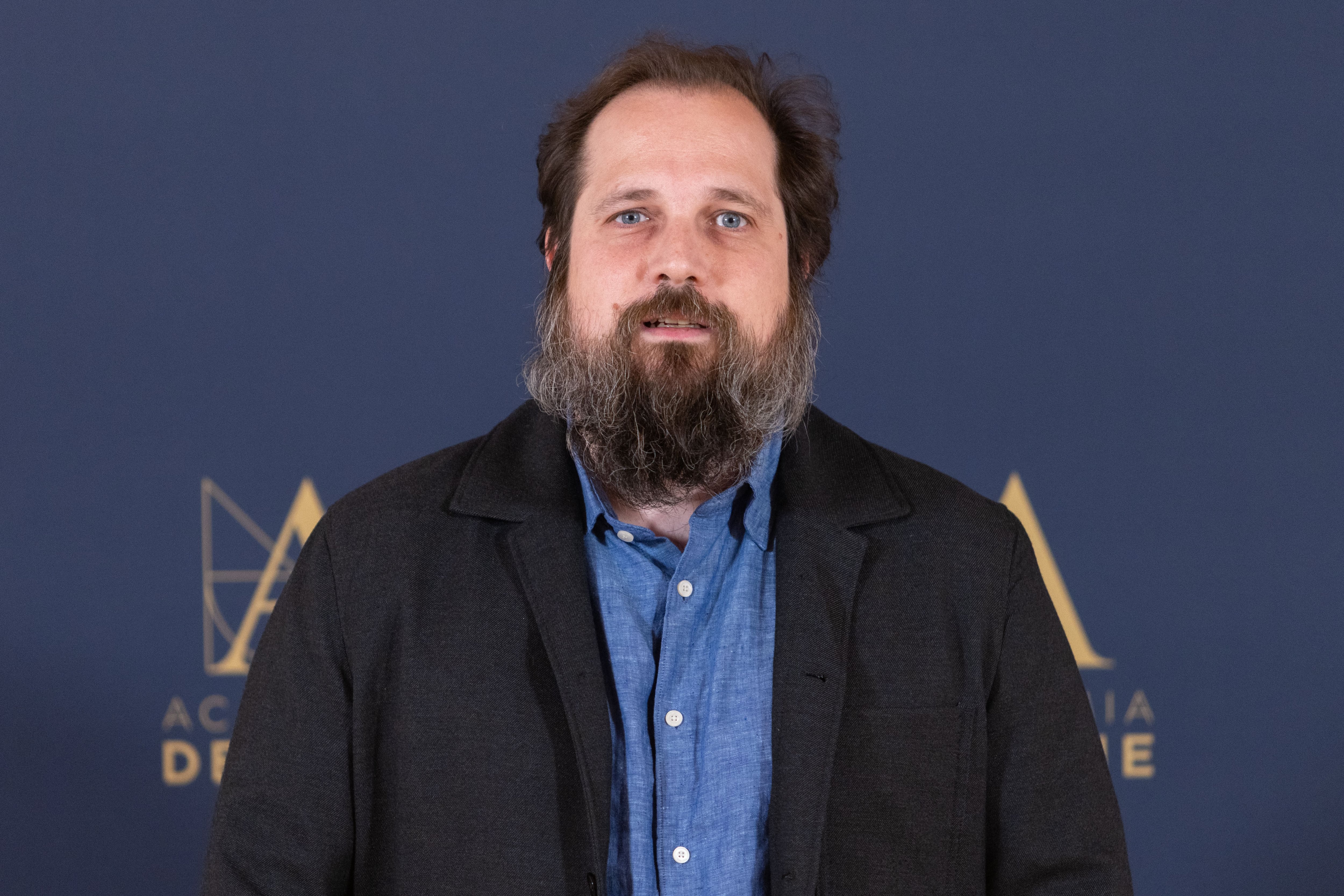 Tres mujeres más acusan al cineasta Carlos Vermut de violencia sexual