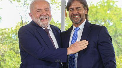 Los presidentes Lula y Lacalle Pou, este miércoles en Montevideo, donde el brasileño estaba de visita oficial.