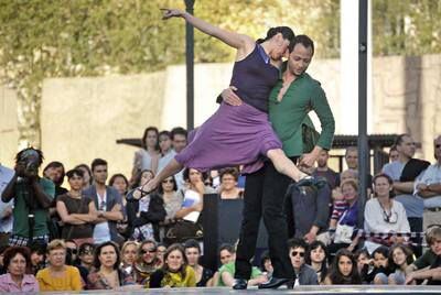 Celebración del Día Internacional de la Danza en la plaza de Colón.