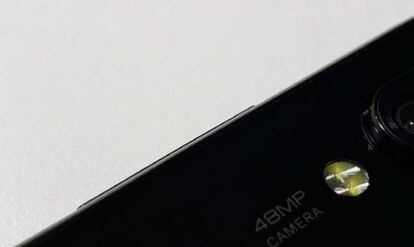 La imagen adelantada por el CEO de Xiaomi, con muestra una cámara de 48 megapíxeles