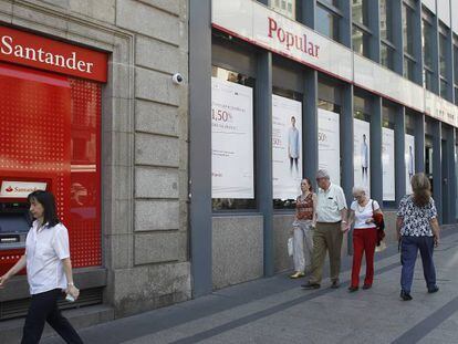 Botín pide a las redes de Santander y Popular que no pierdan un solo cliente