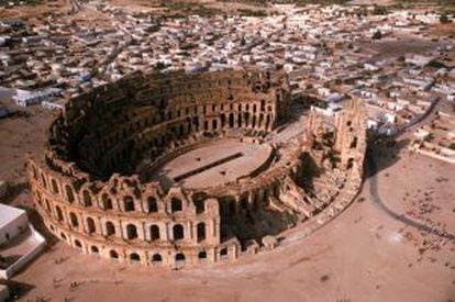 Panorámica del anfiteatro de El Djem, en Túnez, donde se rodaron algunas escenas de 'Gladiator', de Ridley Scott.