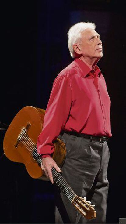 Raimon en el Liceu en el aniversario de su primer concierto en Barcelona.