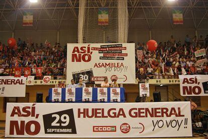 Más de 4.000 delegados participan en la primera asamblea masiva preparatoria de la huelga del 29-S.