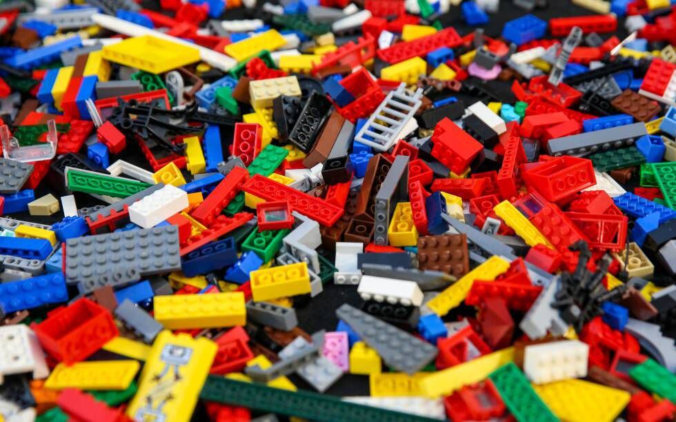 Piezas de Lego en la London Model Engineering Exhibition en Alexandra Palace, en el norte de Londres