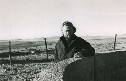 The master of artistic minimalism Donald Judd, in Arizona, in an undated image.