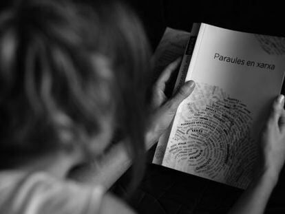 El llibre 'Paraules en xarxa'.
