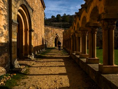 El monasterio de San Juan de Duero, en Soria.