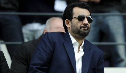 El presidente del M&aacute;laga, Abdullah Al-Thani, durante un partido del equipo.